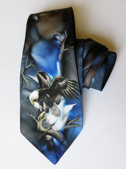 Smalka apgleznota zīda kaklasaite Ērglis